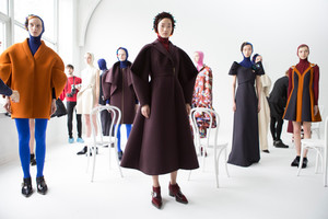 delpozo-bks-m-rf17-0396.thumb.jpg.d96a086e46e0869c48817c81d78704eb.jpg