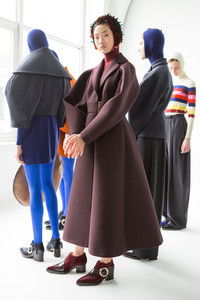 delpozo-bks-m-rf17-0581.thumb.jpg.1c43852e46dfb026765e3fc4c785c2a5.jpg