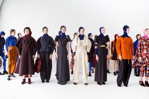 delpozo-bks-m-rf17-0687.thumb.jpg.86ae392905d4f337ce32f177173384a8.jpg