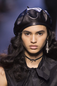 dior-clpa-rf17-2468.thumb.jpg.2b0443d644361442e9fdea47dda73f90.jpg