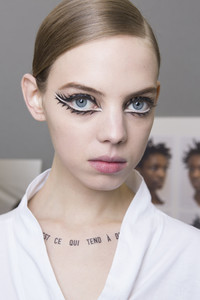 dior-hc-bks-m-rs18-8720.jpg