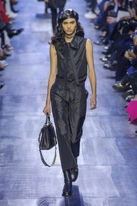 dior-rf17-0944.thumb.jpg.9d5eb5dd50e78a3af18a38fefdeb6a81.jpg