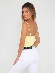 e384bb1b969f28ab92df697108a111c0_indy-top-yellow.jpg