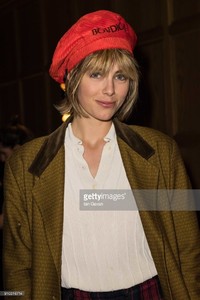 edie_burns_night_25jan18_gettyimages_2.thumb.jpg.c97a83e2ff3779e83f354046924dd7dd.jpg