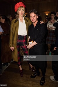 edie_burns_night_25jan18_gettyimages_4.thumb.jpg.f34af57691ec7d4b844dddca15f29f1a.jpg