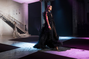 elie-saab-hc-atm-rs18-1014.jpg