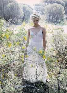 elle_fr_20_june_1994_4.thumb.jpg.a3119d0a83c0fabf1ffb4f4c88bacc11.jpg