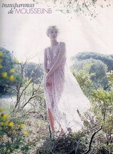 elle_fr_20_june_1994_6.thumb.jpg.3551b57b7a732d62940adf2447f1d875.jpg