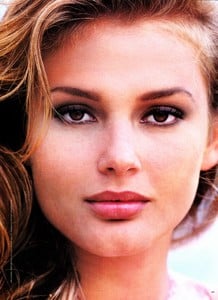 elle_us_jan_1996_51.thumb.jpg.58d7106a38b44a3aa5d584143ba98953.jpg