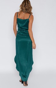 emerald-formal-dress-83_4000x4000_crop_bottom.jpg