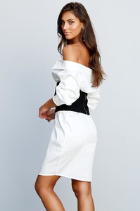 escape_to_the_sun_off_the_shoulder_dress4.jpg