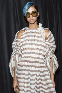fendi-bks-z-rs18-0581.thumb.jpg.b81bfa3f893560f970fac0d123b16edf.jpg