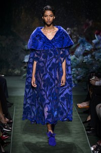fendi-hc-rf17-0170.thumb.jpg.68f62cf09c5daf96ab317caea8e02c54.jpg