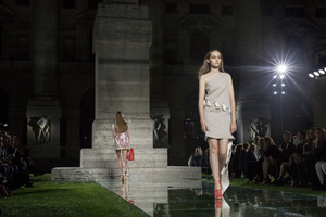 ferragamo-atm-rs18-0134.thumb.jpg.6a9eb05f6b47a6b071f4e63cd3913113.jpg