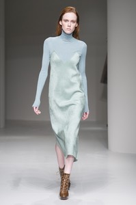 ferragamo-rf17-2481.thumb.jpg.fb36496c2936a033a8f7d69703e90387.jpg