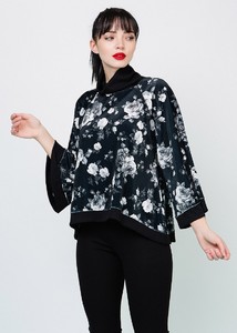 floral-velour-blouse.jpg