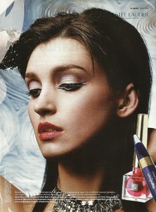 glamour_russ_nov_2004_ivanova6.jpg