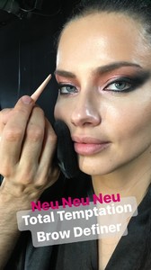 glossytalkmaybelline_26223047_2063150297254996_5511629375159664640_n.jpg