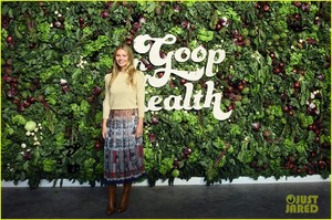 gwynth-paltrow-hosts-good-health-summit-11.jpg