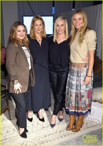 gwynth-paltrow-hosts-good-health-summit-20.jpg