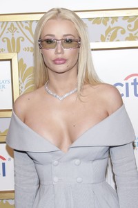 iggy-azalea-roc-nation-s-the-brunch-black-carpet-event-in-nyc-4.jpg