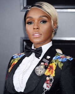 janelle-monae-2018-grammy-awards-in-new-york-5.jpg