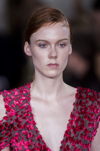 jason-wu-clpi-rf17-0251.thumb.jpg.58a41f12c852baf00d1f6b48e2b70deb.jpg