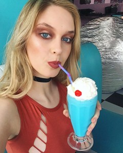 jemjellies_19428935_1888980498010081_7570213251741384704_n.jpg