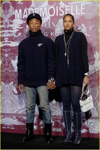 kaia-gerber-and-pharrell-williams-are-chanel-chic-in-hong-kong-05.jpg