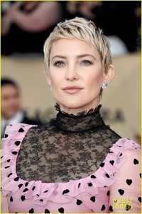 kate-hudson-goldie-hawn-sag-awards-12.jpg