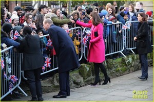 kate-middleton-prince-william-coventry-08.jpg