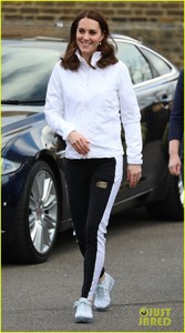 kate-middleton-switches-from-business-casual-to-sports-ready-for-royal-duties-06.jpg