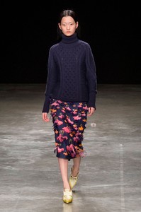 katrantzou-rf17-2905.thumb.jpg.49b1addd9e6540a07db95a1ae96f4919.jpg