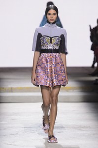 katrantzou-rs18-0211.thumb.jpg.9e7610bd7d1ed9e9e178eb2ee1f60090.jpg