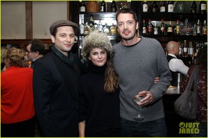 keri-russell-matthew-rhys-couple-up-for-phantom-thread-nyc-special-screening-01.JPG