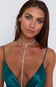 long-silver-necklace-27_4000x4000_crop_bottom.jpg
