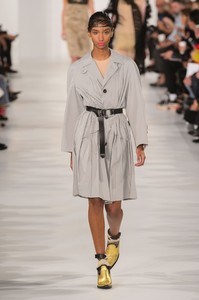 margiela-rs18-0035.thumb.jpg.b08ce1020b869ded0672da2e965c0988.jpg