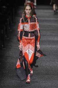 mcqueen-rf17-1713.thumb.jpg.d45686b55df6d75912167ef19bdc3a10.jpg