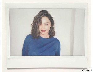 miranda-kerr-beauty-interview-246189-1515469021162-main.640x0c.thumb.jpg.1e14591a14e6dc0fd4575bc8e0794273.jpg