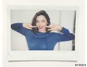 miranda-kerr-beauty-interview-246189-1515469061417-main.640x0c.thumb.jpg.1db6c7e0a4085744f8e363955161dd17.jpg