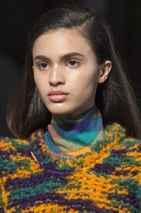 missoni-clp-rf17-7622.thumb.jpg.a86dcd3b556603822040631d32c954e2.jpg