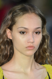 mugler-clpa-rs18-2791.thumb.jpg.5732bf22f0cf93cd3e8c362867fcc807.jpg
