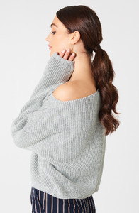 nakd__cropped_knitted_sweater_1035-000063-0138_02br.jpg