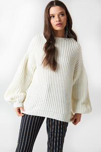 nakd_balloon_sleeve_knitted_sweater_1100-000253-0260_01a.jpg