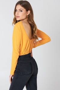 nakd_deep_back_long_sleeve_top_1100-000336-0261_01b.jpg