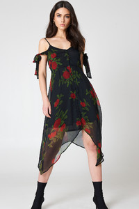 nakd_knot_detail_midi_dress_1018-000876-5148_01c.jpg