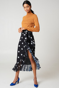 nakd_mesh_overlap_maxi_skirt_1100-000348-1285_04cr.jpg