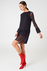 nakd_mesh_round_neck_dress_1100-000349-7803_03c.jpg