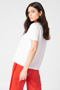 nakd_peony_embroidery_tee_1018-000954-0001_02b.jpg
