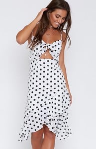 polka-dot-dress-258_4000x4000_crop_bottom.jpg